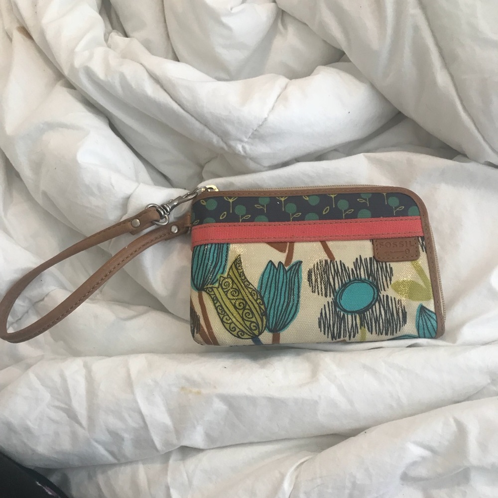 Fossil Wristlet, great condition!!